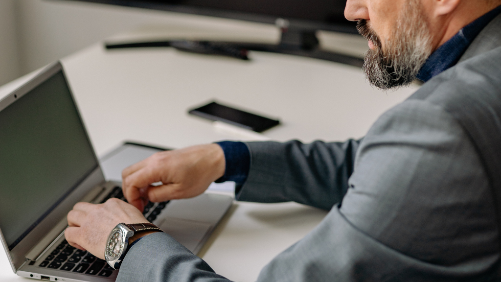 Como estruturar emissão de notas comerciais?